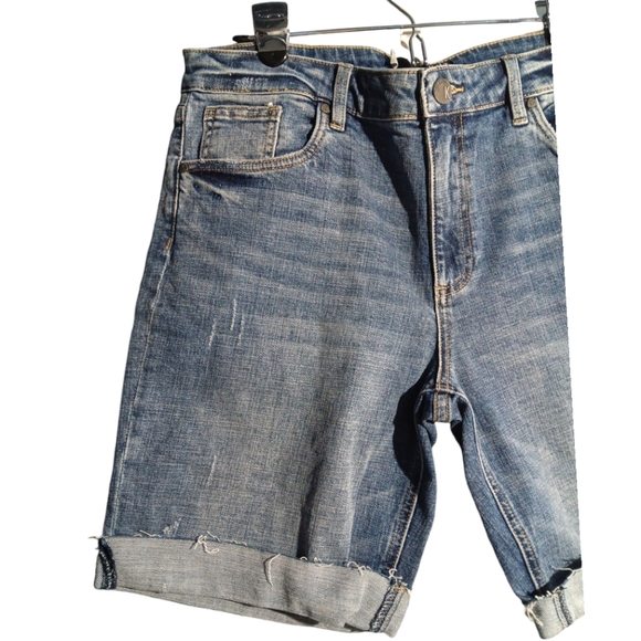 KUT FROM THE KLOTH High Rise Sophie Bermuda Jean Shorts SZ 10 - Picture 2 of 9